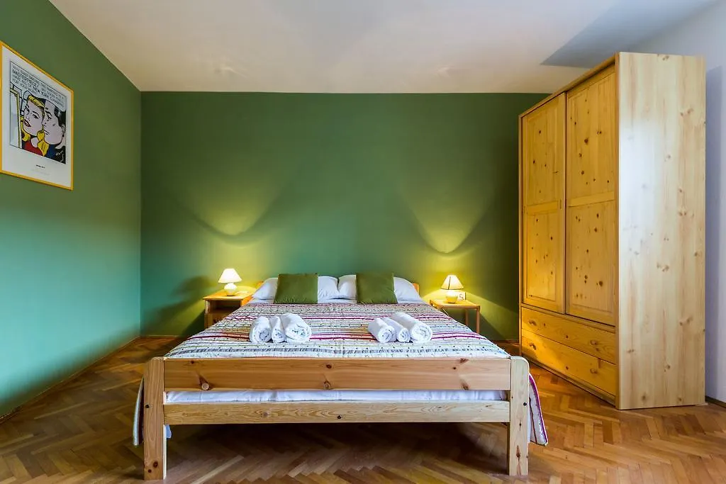 Lavender Apt. W. Balcony In Old Town 0*, Zadar Croatia